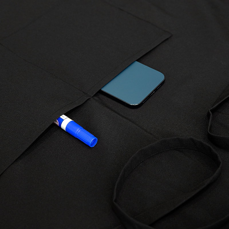 33x27 '' grembiule per filo in poliestere a colore solido con tasche e bottoni regolabili